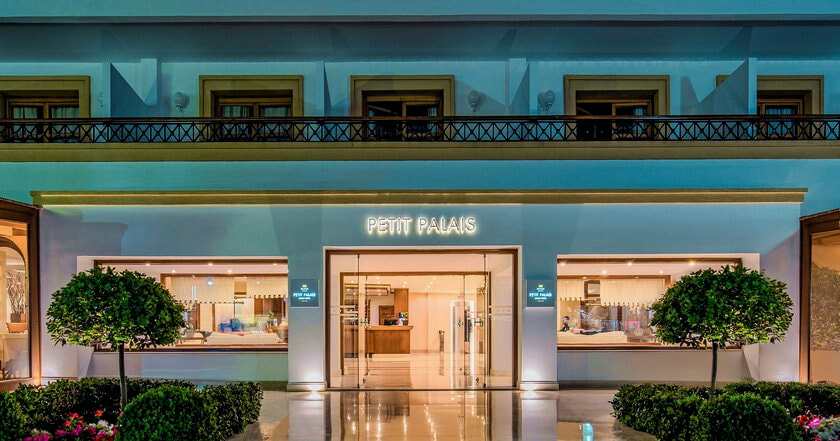 Mitsis Petit Palais Beach Hotel